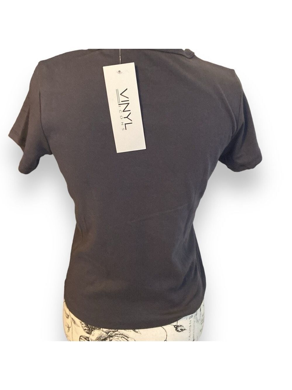 Strawberry Shortcake Graphic Tee Cropped Gray Juniors Size L New - Picture 6 of 6